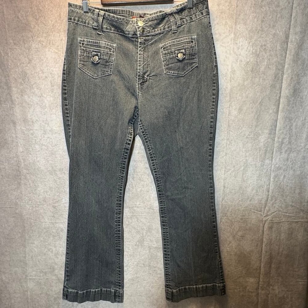 ✨ Neeso Premium Straight Leg Jeans – Size 18 ✨